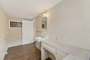 14 Osborne St, Fairfield, ME 04937 - Photo 25