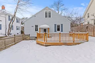 32 Wolcott St, Portland, ME 04102 - Photo 23