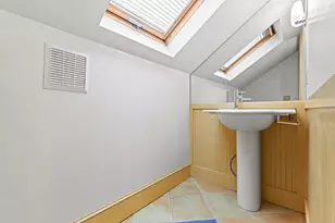 32 Wolcott St, Portland, ME 04102 - Photo 21