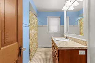 32 Wolcott St, Portland, ME 04102 - Photo 13