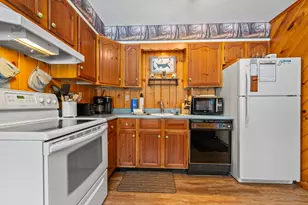 90 Manor Dr, Rangeley, ME 04970 - Photo 11