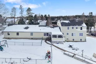 913 Essex St, Bangor, ME 04401 - Photo 3