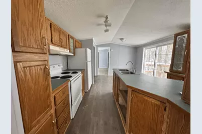 31 Squire Court, Winthrop, ME 04364 - Photo 3