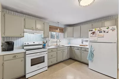 1 Jeanne Drive, Topsham, ME 04086 - Photo 5