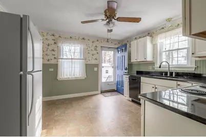 52 Earle Avenue, Bangor, ME 04401 - Photo 7