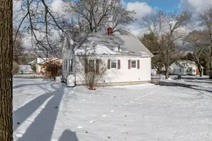 52 Earle Ave, Bangor, ME 04401 - Photo 3