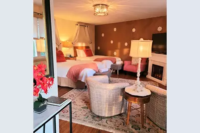 360 Commercial Street, Rockport, ME 04856 - Photo 9