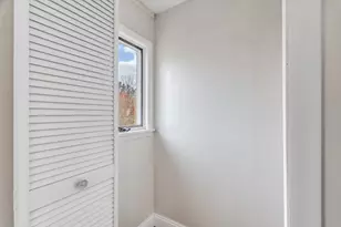 129 Summer St, Lisbon, ME 04252 - Photo 27