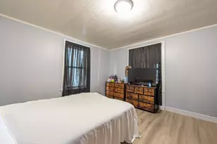 413 Cumberland St, Rumford, ME 04276 - Photo 5