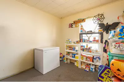 25 Falmouth Street, Rumford, ME 04276 - Photo 7