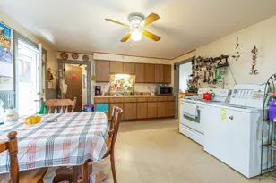 25 Falmouth St, Rumford, ME 04276 - Photo 5