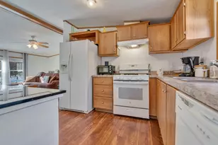 39 Leisure Dr, Alfred, ME 04002 - Photo 11