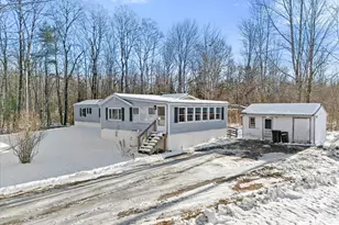 336 Lakeview Rd, Glenburn, ME 04401 - Photo 25