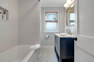 47 Clayton St, Portland, ME 04103 - Photo 17