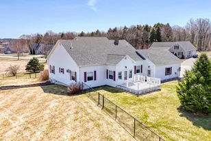 11 Sunrise Dr, Hallowell, ME 04347 - Photo 3