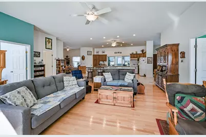 11 Sunrise Drive, Hallowell, ME 04347 - Photo 7