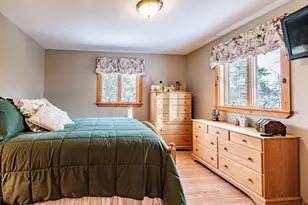 70 Valley View Dr, Newry, ME 04261 - Photo 27