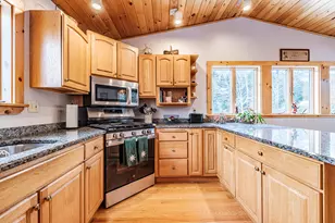 70 Valley View Dr, Newry, ME 04261 - Photo 19