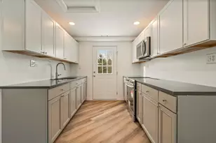 11 Dragonfly Ln, Gorham, ME 04038 - Photo 5