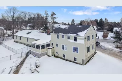 913 Essex Street, Bangor, ME 04401 - Photo 5