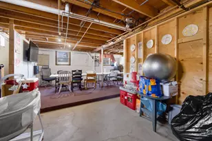 913 Essex St, Bangor, ME 04401 - Photo 73