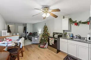 93 Summer St, Biddeford, ME 04005 - Photo 11