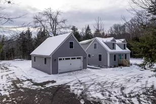 25 Allen Rd, Pownal, ME 04069 - Photo 1