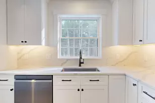 65 Autumn Rdg, Sabattus, ME 04280 - Photo 9