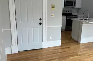 9 Parris St, Portland, ME 04101 - Photo 9