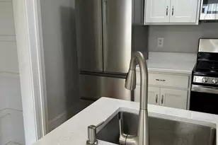 9 Parris St, Portland, ME 04101 - Photo 7