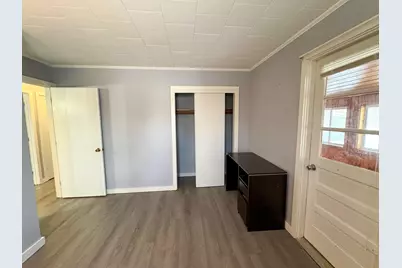 31 Edwards Street, Lincoln, ME 04457 - Photo 15