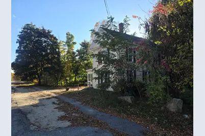 11 Pine Street, Mechanic Falls, ME 04256 - Photo 3
