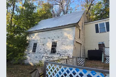 11 Pine Street, Mechanic Falls, ME 04256 - Photo 5