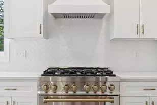 77 Beech Ridge Rd, Scarborough, ME 04074 - Photo 9