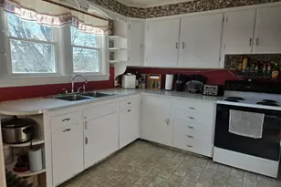 1180 W Main St, Dover Foxcroft, ME 04426 - Photo 7