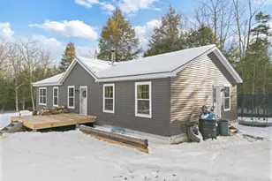 61 Kincaid Ln, Smithfield, ME 04978 - Photo 3