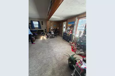 22 Pine Street, East Millinocket, ME 04430 - Photo 9