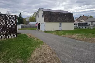 22 Pine St, East Millinocket, ME 04430 - Photo 29