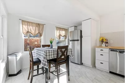 394 Highland Avenue, Gardiner, ME 04345 - Photo 3