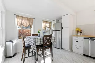 394 Highland Ave, Gardiner, ME 04345 - Photo 3