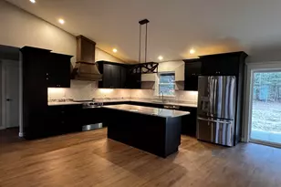 725 N Main St, Brewer, ME 04412 - Photo 27