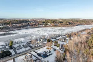 725 N Main St, Brewer, ME 04412 - Photo 19