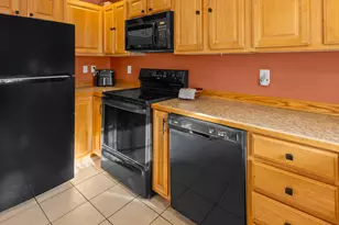 34 River Village Dr, Milford, ME 04461 - Photo 9