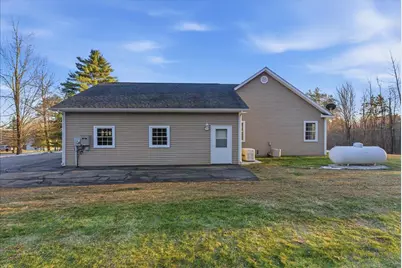 81 Crescent Street, Skowhegan, ME 04976 - Photo 5