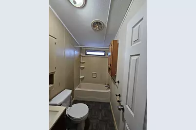 7 Pleasant Street #6,7,8, Mexico, ME 04257 - Photo 5