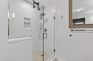 383 Commercial St, Portland, ME 04101 - Photo 19