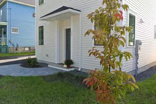 23 Cole St, South Portland, ME 04106 - Photo 3