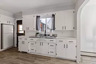 84 Bray Ave, Fairfield, ME 04937 - Photo 9