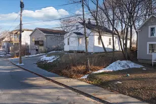 65 Winter St, Lewiston, ME 04240 - Photo 57