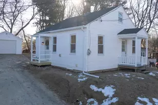 65 Winter St, Lewiston, ME 04240 - Photo 5